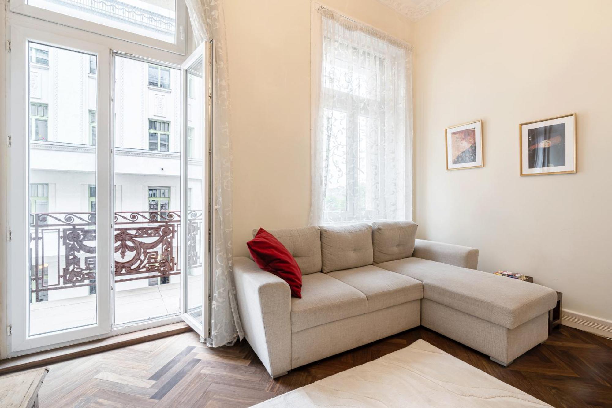Amora Homes Breathless View Parliament 2 Luxury With Terrace Free Parking Reservation Needed Апартаменти