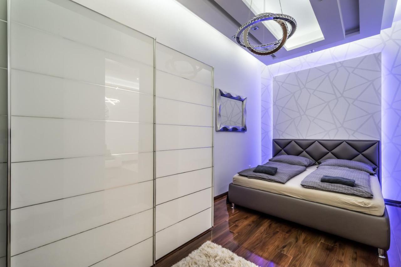 Amora Homes Breathless View Parliament 2 Luxury With Terrace Free Parking Reservation Needed